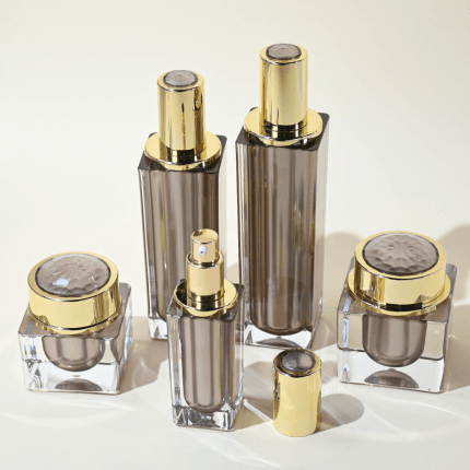 Акриловые бутылки и банки KC0004