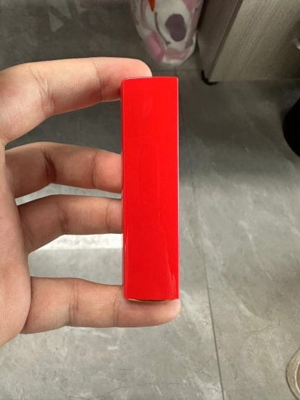 Тюбик помады KT3016